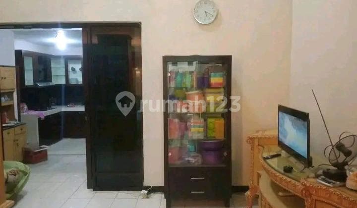 Affordable Move-in Ready and Well-Maintained House in Pinus Regency