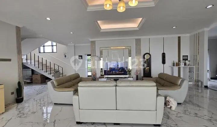 Rumah Mewah Modern Siap Huni 2 Lantai Kompleks Gegerkalong Permai