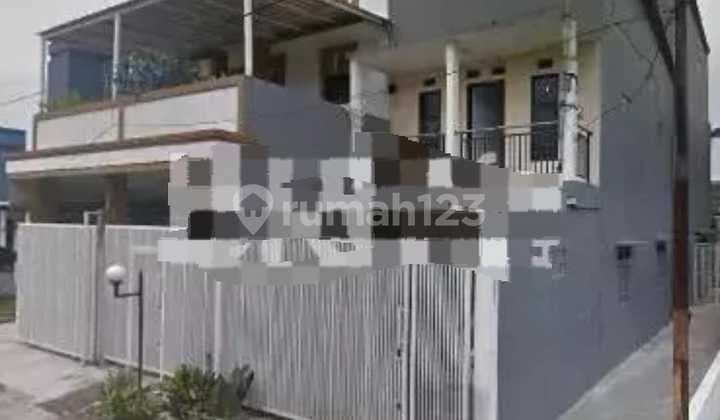 Rumah Lelang Murah 2 Lantai Bagus di Kompleks De Marrakesh