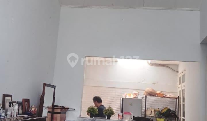 Rumah Strategegis Siap Huni SHM di Area Bintaro Sektor Sembilan