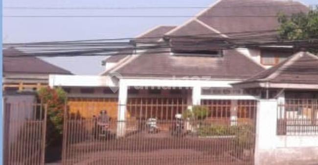 Siap Huni Rumah 2 Lantai, SHM ,Dekat Pusat Perbelanjaan, Sersan Bajuri