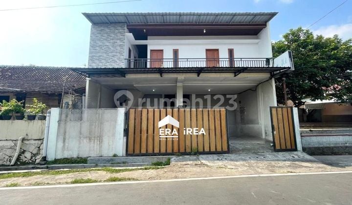 Ruang Usaha Kos Dijual 2 Lantai Dekat Pasar Kartasura Sukoharjo