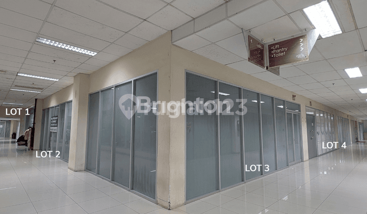 4 LOT OFFICE SPACE STRATEGIS DI THAMRIN CITY – INVESTASI MENARIK DI PUSAT BISNIS DI JAKARTA!