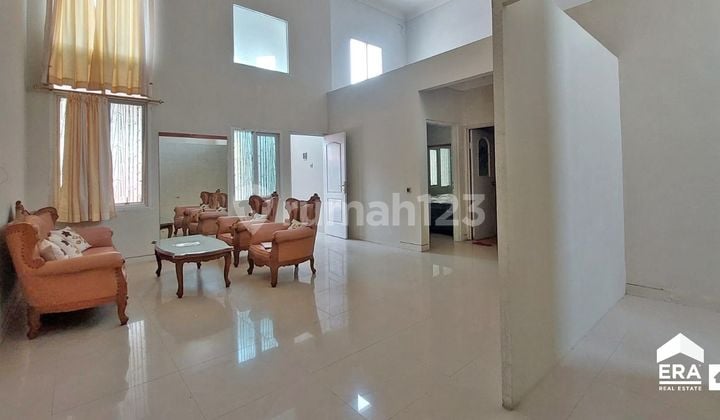 Minimalist house in the center of Semarang city, ready to use, near Unimus campus, for rent at Graha Wahid Sambiroto, Tembalang, South Semarang.