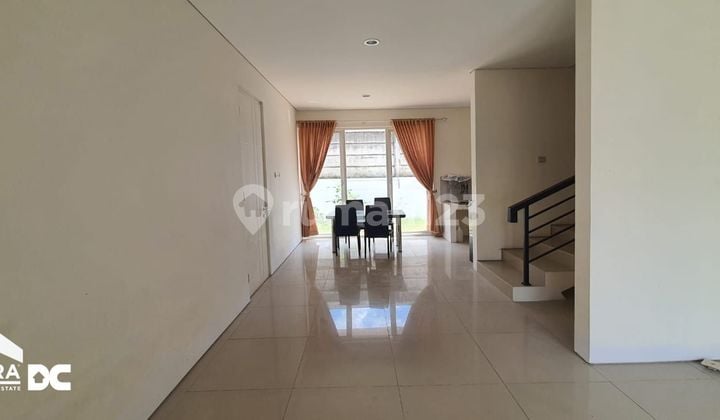 Rumah minimalis tengah kota Semarang siap pakai dekat KIC dekat tol disewakan di Ivy park BSB Citraland Ngaliyan Semarang barat