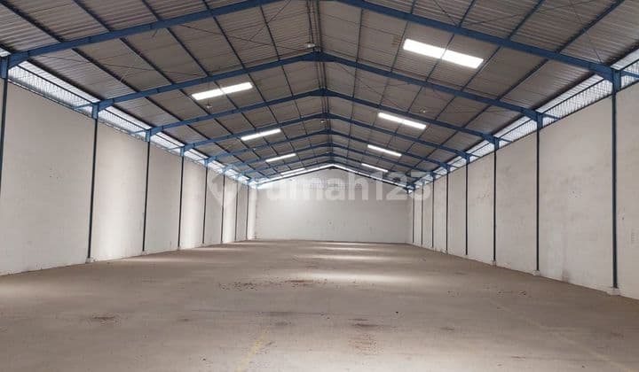 New strategic warehouse in downtown Semarang near the highway, ready to use for rent in the Candi Industrial Area KIC Gatsu, West Semarang, Ngaliyan.
