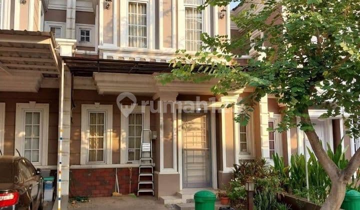 Rumah tengah kota Semarang siap huni di pusat kota dekat RS Kariadi dekat phapros dijual di Paramount village Simongan Manyaran Semarang barat
