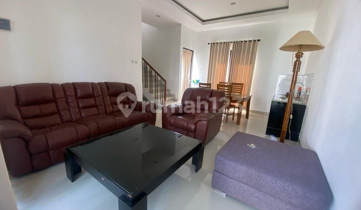 Rumah baru minimalis bagus tengah kota Semarang siap pakai dekat KIC dekat tol disewakan di BSB city ngaliyan Semarang barat