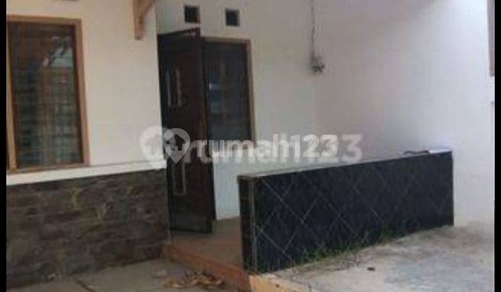 Rumah murah tengah kota Semarang siap huni dekat Mranggen dijual di Plamongan indah Batursari Mranggen Pedurungan Semarang timur