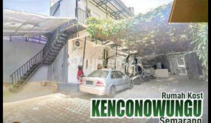 Ready-to-use central Semarang boarding room for sale in Kenconowungu, West Semarang, near the airport, near the toll road, near Binus DCS campus.