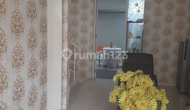 Rumah minimalis bagus murah tengah kota Semarang siap pakai dekat kampus Unimus Undip disewakan di Citragrand Sambiroto Tembalang Semarang selatan