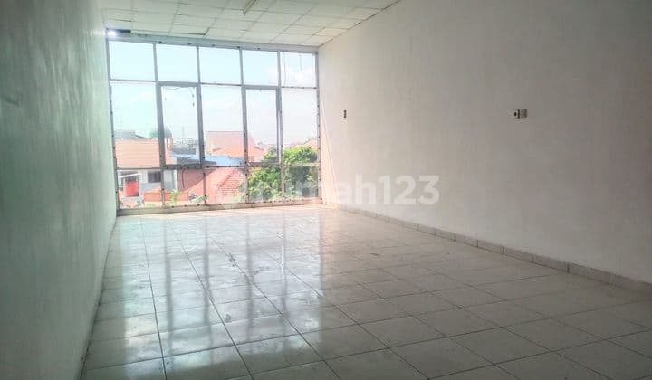 Ruko strategis tengah kota Semarang ramai di pusat kota dekat pintu tol Gayamsari dekat simpang lima disewakan di Badak raya Pandean lamper Gayamsari Semarang tengah