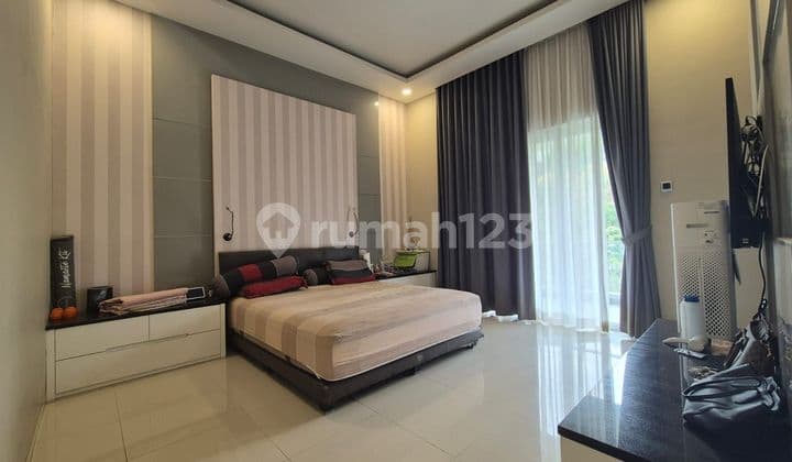 Rumah Minimalis Modern Mewah Bagus Besar Luas Tengah Kota Semarang Kawasan Perumahan Elit Dekat Akpol Dekat Tol Dekat Sekolah Internasional Dijual Di Palm Hill Papandayan Gajahmungkur Semarang Atas