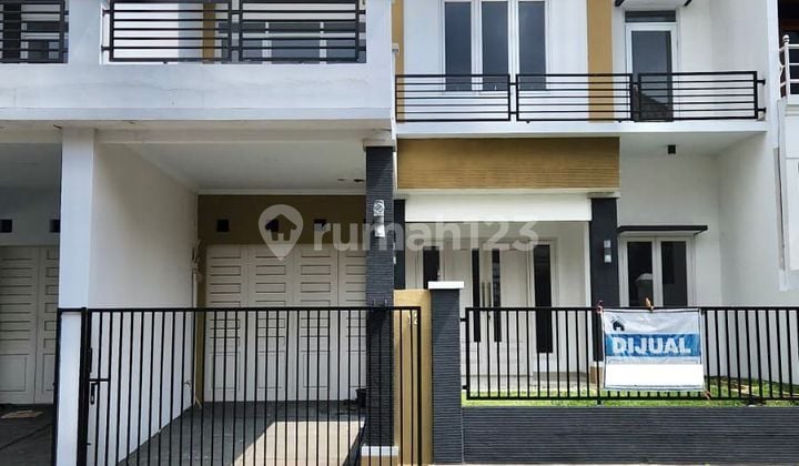 Rumah Tinggal Dalam Kompleks Raffles Hill Cibubur Depok Jawa Barat