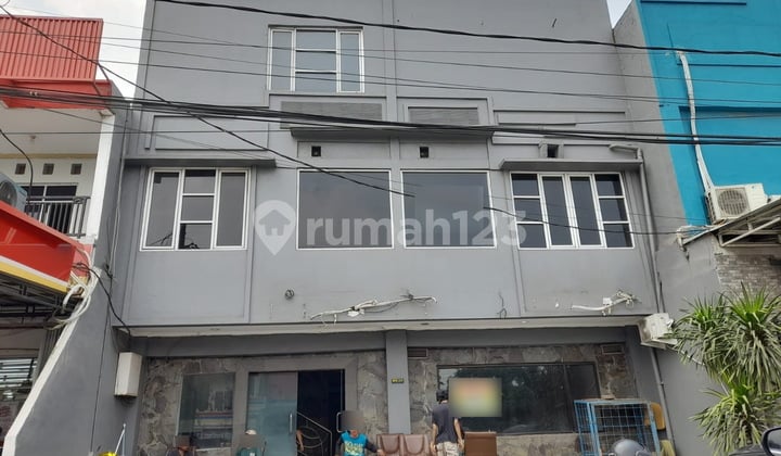 Ruko Bagus 3 Lantai Arga Bajapura