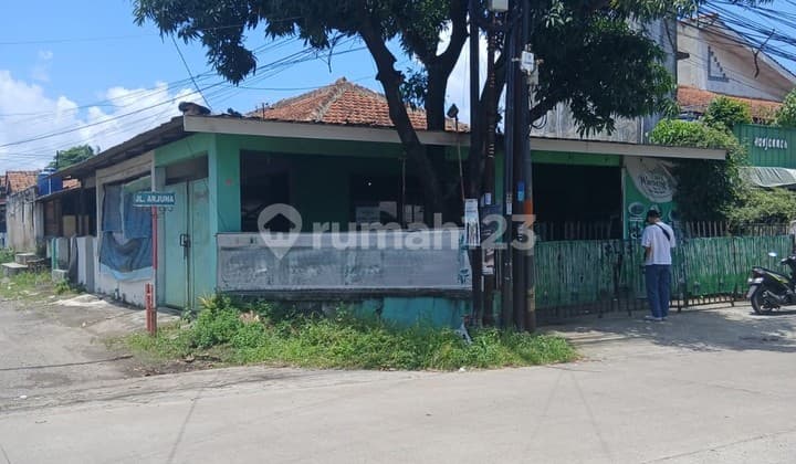 Landed Property Area Negotiable Until Deal