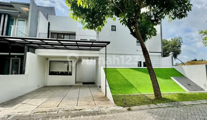 Brand New Luxury House Greenwood Citraland