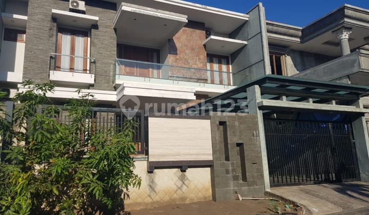 RUMAH MEWAH CITRALAND UTAMA NEWTON HILL SURABAYA BARAT