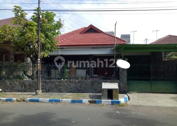 For Sale, Ready-to-Occupy House, suitable for business use, Pondok Nirwana. For Sale, Ready-to-Occupy House, suitable for business use, Pondok Nirwana.
