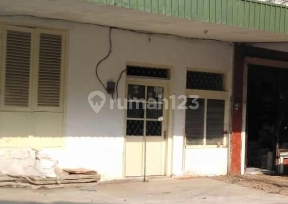 FOR SALE City Center House near Kapasan One Gate System Vegetable Market FOR SALE City Center House near Kapasan One Gate System Vegetable Market