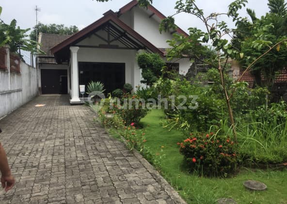 Dijual Rumah Villa Raya Prigen dekat Cimory Letak Strategis cocok untuk tempat usaha/villa/cafe