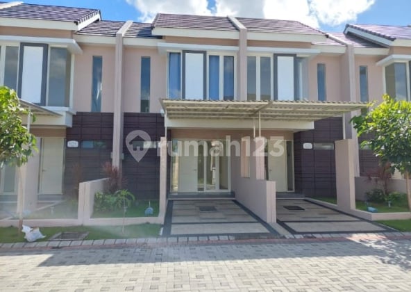 Hanya 600juta an 2 Lantai Minimalis Grand Shanaya Puri Safira Menganti