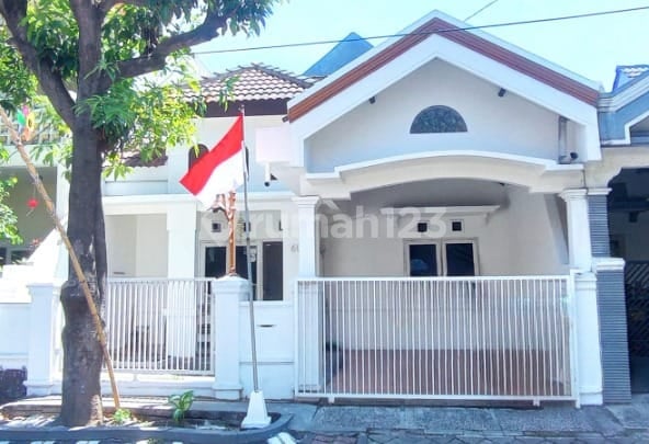 Jual Rumah Bagus Graha Tirta Sidoarjo Dekat Exit Tol Jual Rumah Bagus Graha Tirta Sidoarjo Dekat Exit Tol