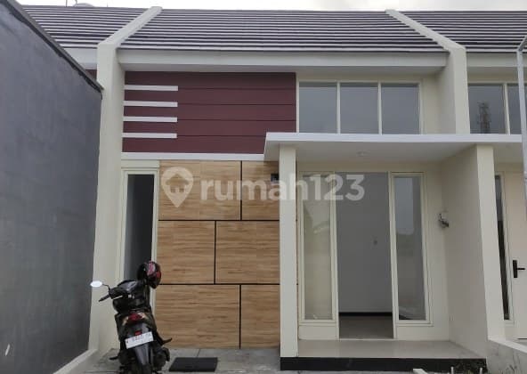 For Sale: New Ready-to-Occupy House - Permata Gunung Anyar Regency, East Surabaya