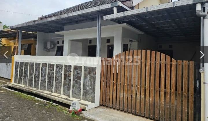 Turun Harga Rumah Bagus 2 Lantai Perum Harapan Indah Pulutan Salatiga