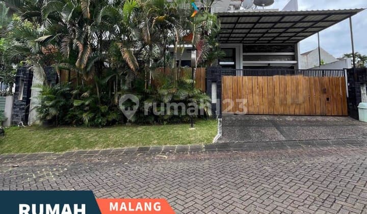 Rumah Furnish Mewah Modern Tropis Jalan Kembar Villa Puncak Tidar Malang