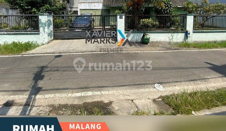 Rumah Selangkah ke Pusat Kota di Sulfat Indah Malang