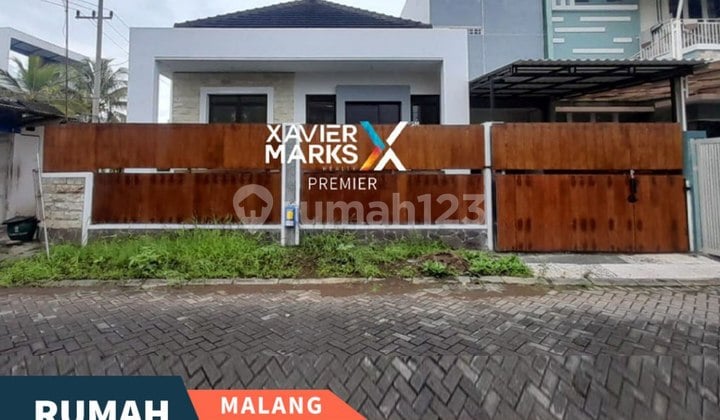 Rumah Terawat Siap Huni di Sulfat Malang