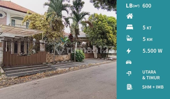 Rumah Hook Dekat Pusat Kota di Klojen Malang