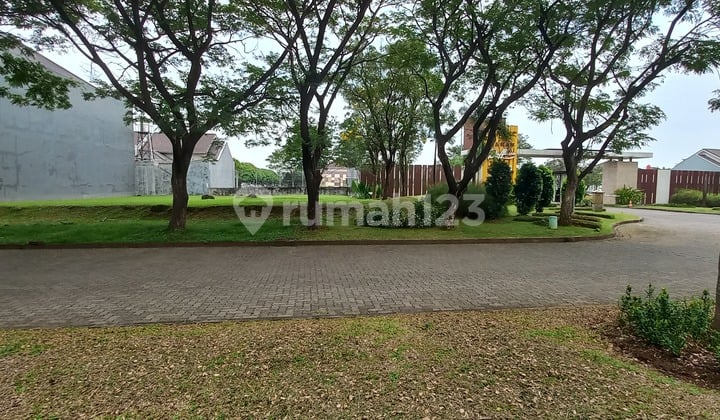 Tanah Kavling di Graha Padma Boulevard Selatan - Sebelah Pos Satpam Tmn Rafflesia.dekat Sekolah Karangturi