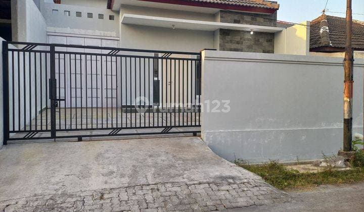 Dijual Rumah Baru di Puri Anjasmoro Blok L