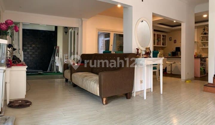 For Sale: 2-Story Hook House in Wangsa Kota Baru Parahyangan
