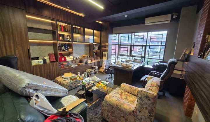 For Quick Sale: Luxury Shop House Paskal 23