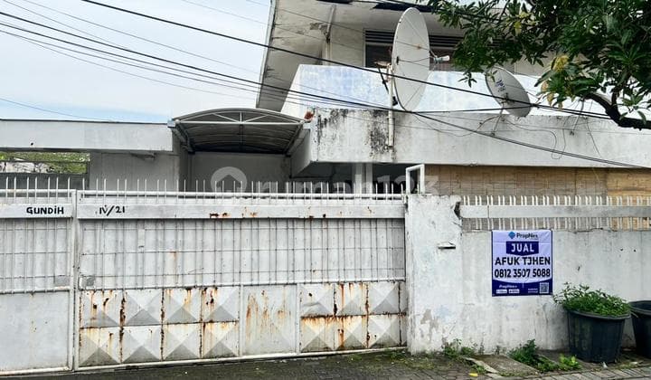 Dijual Butuh Cepat Laku Rumah Tengah Kota Dekat Dgn Pasar Turi, Surabaya
