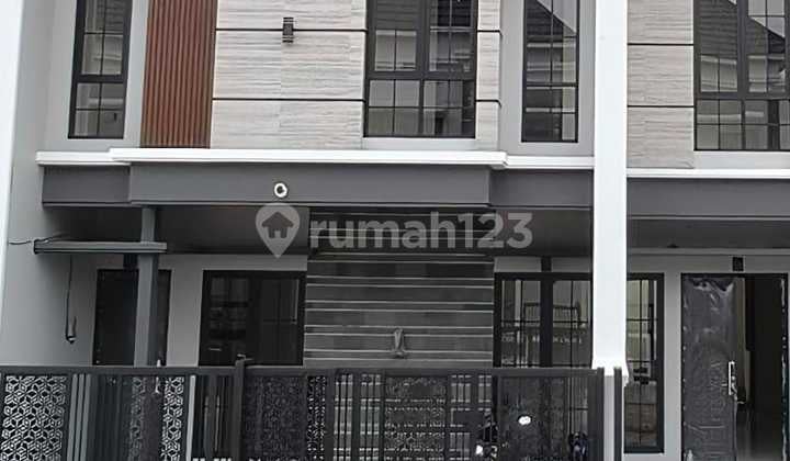 For Sale Rumah Galaxy Bumi Permai Araya 2 Surabaya Minimalis Kontemporer Siap Huni For Sale Rumah Galaxy Bumi Permai Araya 2 Surabaya Minimalis Kontemporer Siap Huni