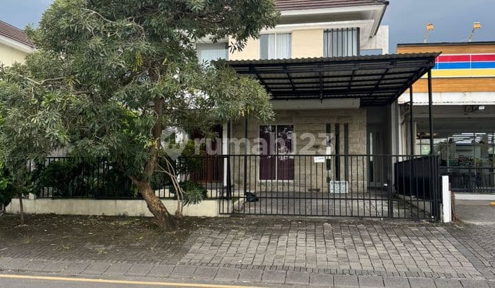 Disewakan Rumah di Surabaya Raya Palma Classica Luar Cluster Double Way