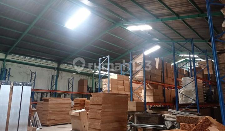 Gudang Komplek Pergudangan Cicukang Bandung Siap Pakai
