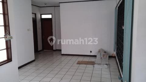 For Sale: Mrs. Nice House with Certificate, Kopo Permai, Bandung, Quick Sale