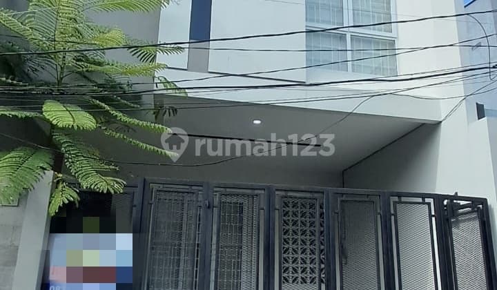 Dijual Rumah Baru 3 Lantai di Pademangan.jakarta Utara