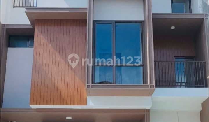 Dijual Cepat Rumah 3 Lantai Baru Siap Huni Di Citra Raya Cikupa