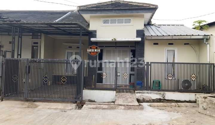 Dijual Rumah Nyaman Terawat Siap Huni Lokasi di Komplek Permata Buah Batu Bandung