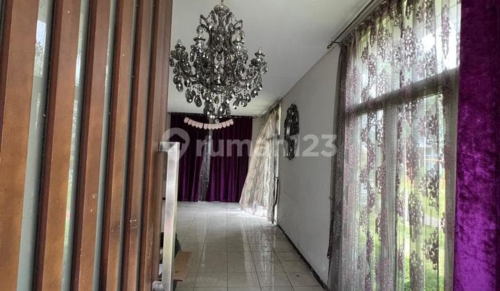 For Rent: Comfortable and Beautiful House Ready to Occupancy Located in Kota Baru Parahyangan, Candra Cluster, Bandung.