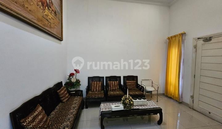Dijual Rumah 2 Lantai Nyaman dan Terawat Siap Huni Lokasi di Komplek Muara Bandung