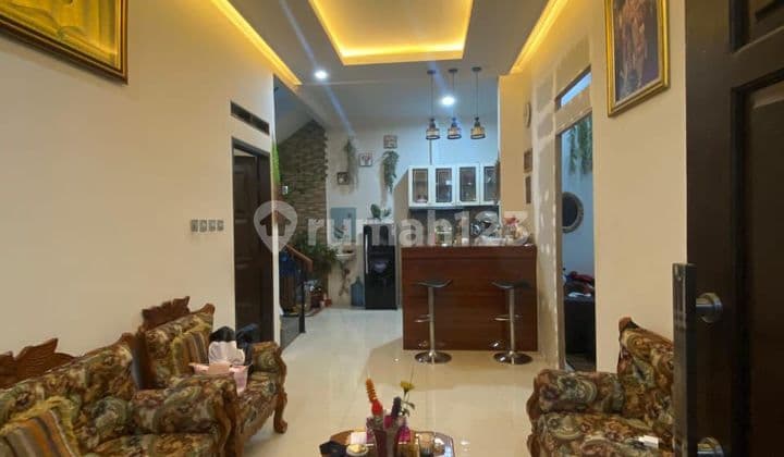 Dijual Rumah Siap Huni Nyaman Asri Terawat Lokasi di Riung Bandung