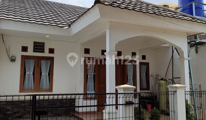 Dijual Rumah Full Renovasi Siap Huni Nyaman Terawat Lokasi di Margaasih Bandung
