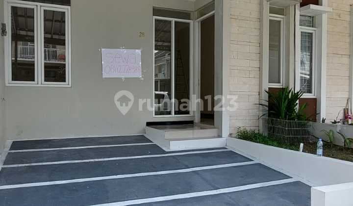 Dijual Rumah 1,5 Lantai Nyaman Siap Huni Minimalis Lokasi di Taman Kopo Indah 5 Cluster Springville Bandung